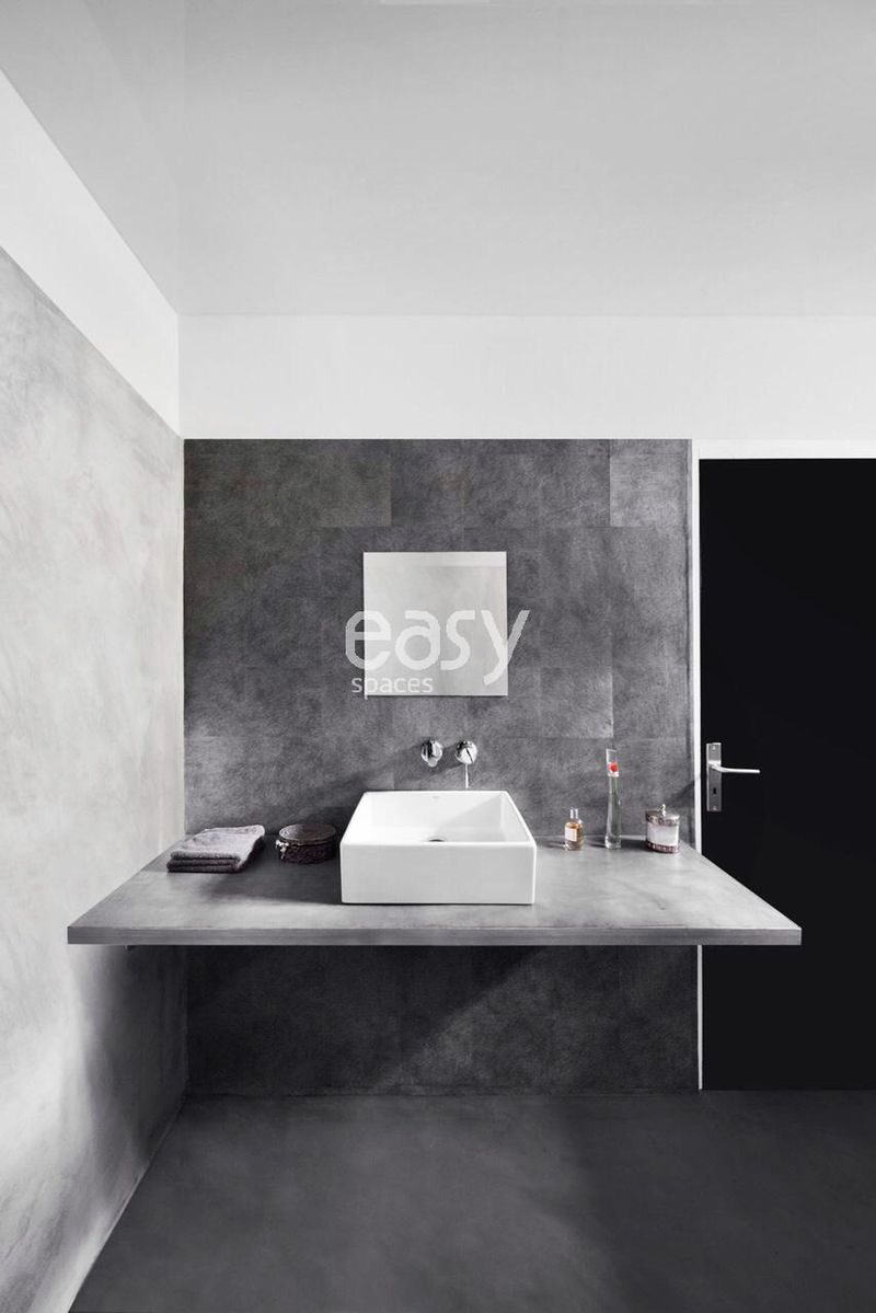 Scenic filming location featuring the beautiful and iconic Alpilles mountain range