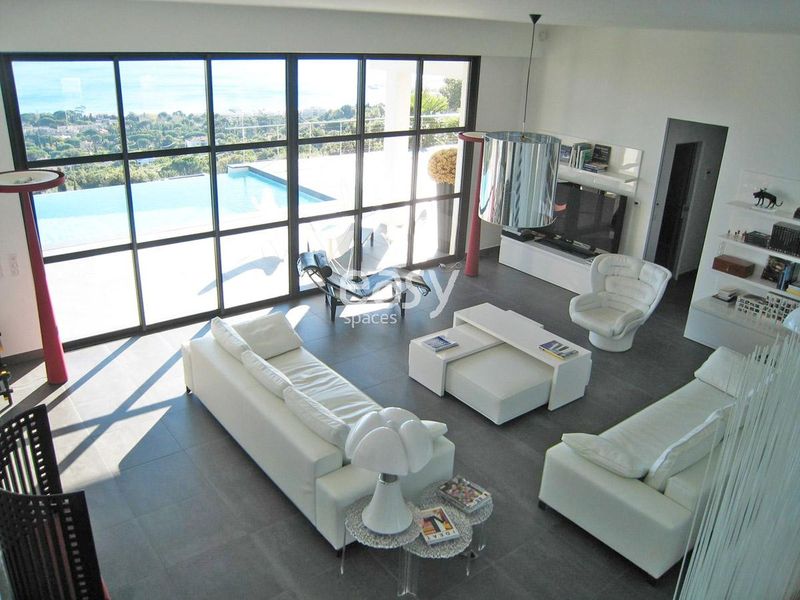 Rent Beautiful and Unique Locations for Photoshoots and Filming Purposes in Saint-Tropez