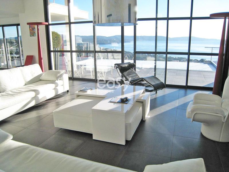 Where to Find Various Interesting Locations for Photography and Cinematic Purposes?