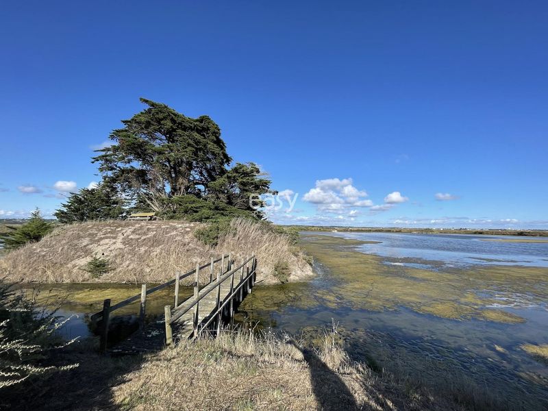 nature-themed event venue location in FRANCE