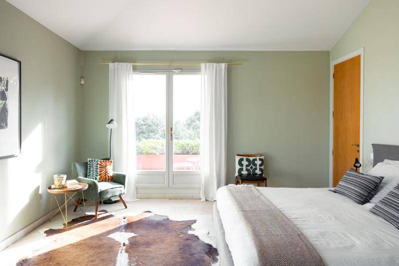 rental agency specializing in shooting locations in the beautiful south of France