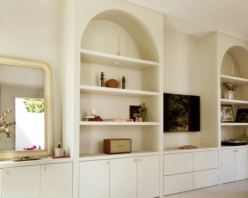 Agency specializing in unique and exclusive locations for photo shoots in Paris, FRANCE