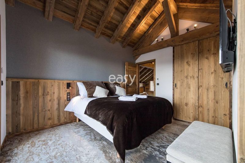 Filming location featuring a luxurious chalet set in France