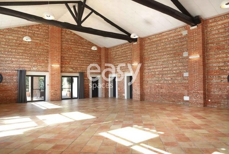 Room rental services available in Toulouse within the department number 31 area