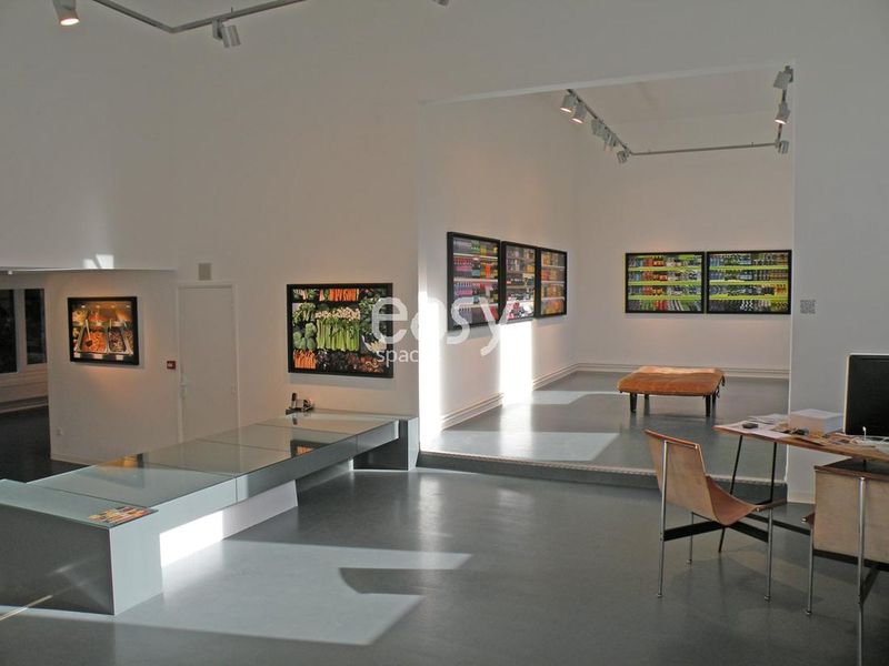 Rent a decor for a photo shoot in the vibrant and dynamic city of Lille