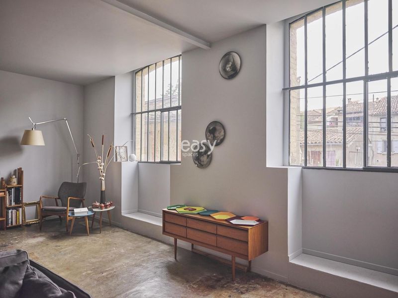 Industrial loft space available for rent for professional photo and video shooting sessions in FRANCE