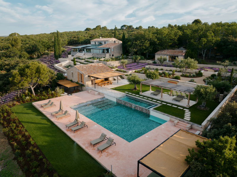 Shooting location in the beautiful Luberon region of FRANCE known for its picturesque landscapes