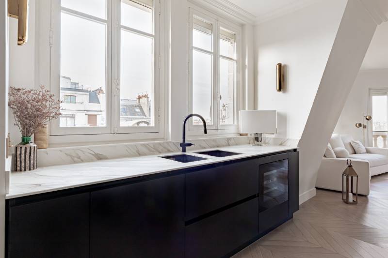 Renting your apartment for a photo shoot in Paris, France, as a unique opportunity