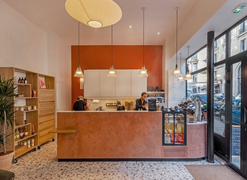 rent a showroom in the center of Paris