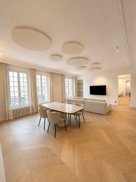 renting an apartment in the center of Paris for filming