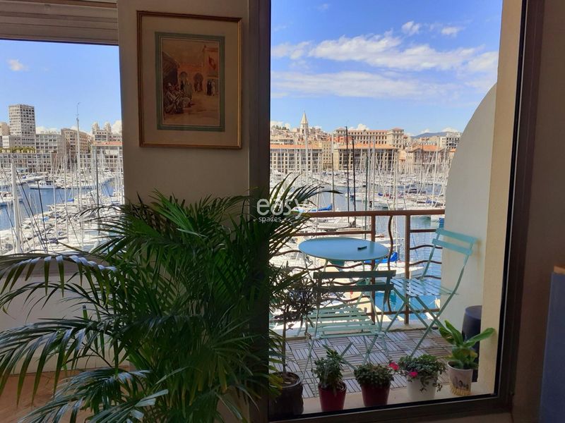 how to find a perfect and suitable shooting location in Marseille city?