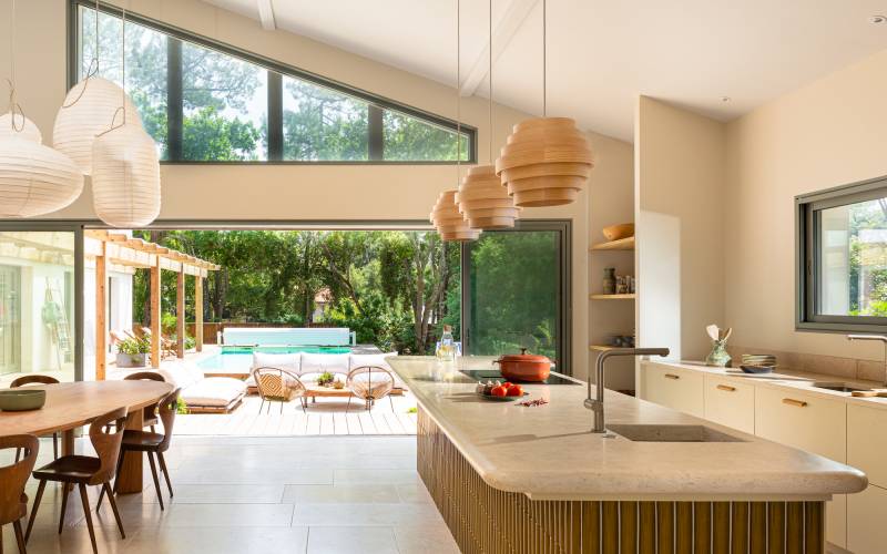 photography session in a modern villa located in the beautiful city of Biarritz in FRANCE