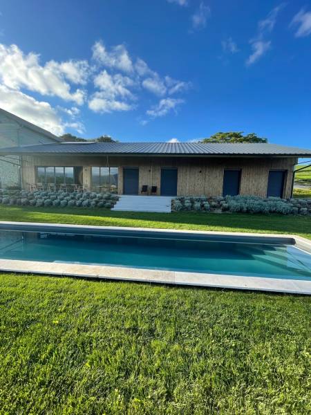 Outdoor natural scenery setting used for a professional photo shooting session