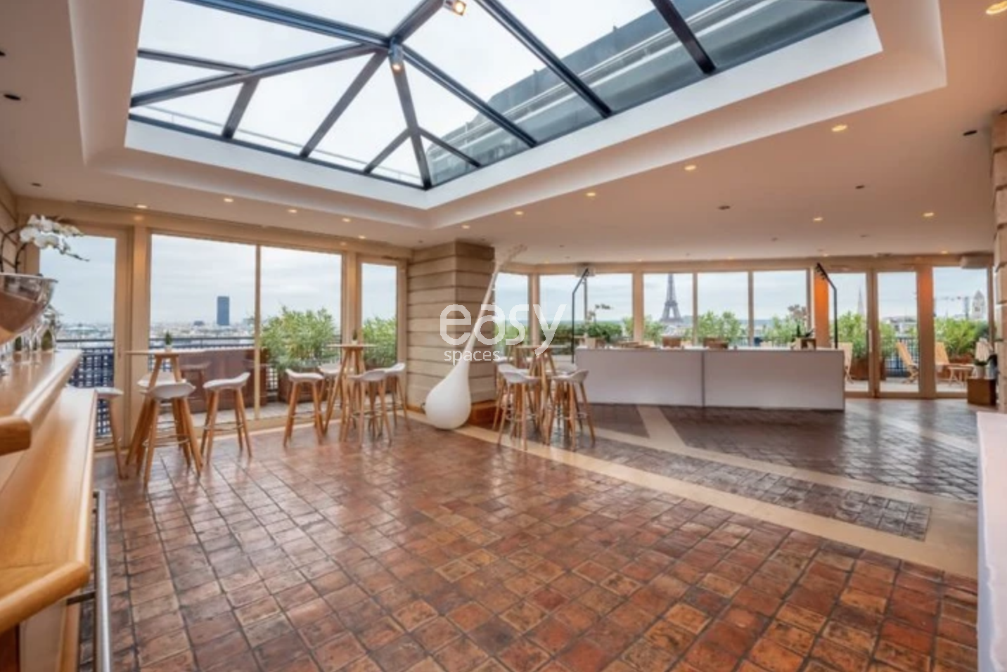 Unique and Unconventional Event Venue Location for Hosting Memorable Gatherings in Paris and the Île-de-France Region, FRANCE