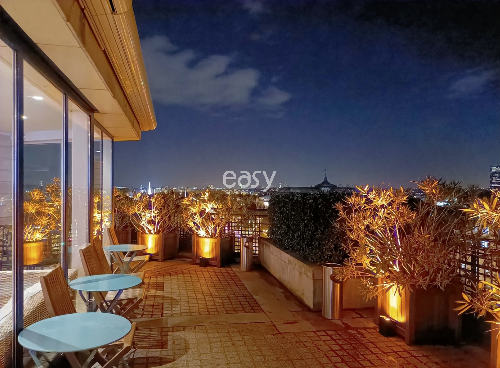 event venue available for rent with a terrace located in Paris 75, FRANCE