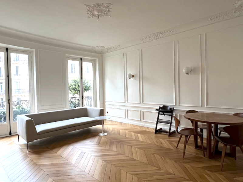 Location with natural light for rent for photo shoots in Paris