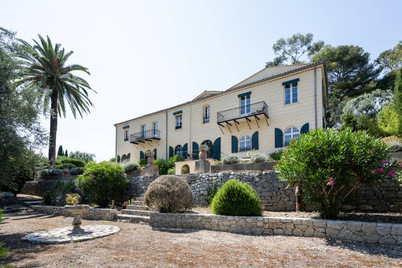 shooting location on the French Riviera in the beautiful region of FRANCE famous for its stunning Mediterranean coastline