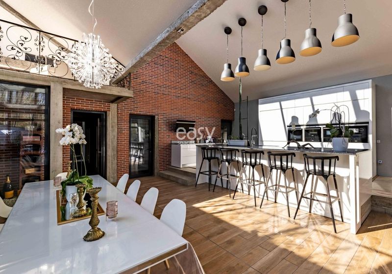 event loft rental in Paris region FRANCE offering unique and exclusive spaces for your special occasions