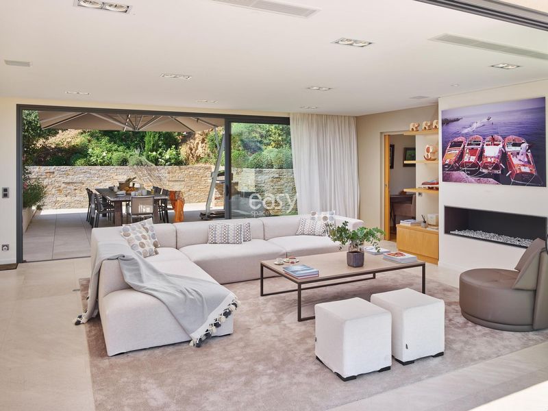 Rental Photography Studio Space Available for Booking in the Var Department 83, FRANCE