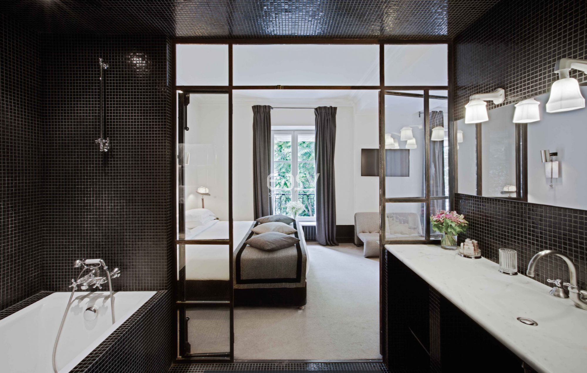 Private mansion in Paris, France available for rent specifically for filming purposes or movie shoots