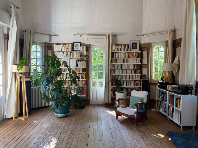 rent a charming house for a photo shoot in Paris