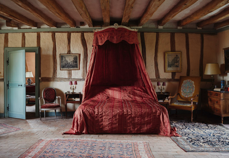 Place designated for professional photo production of touristic locations in FRANCE