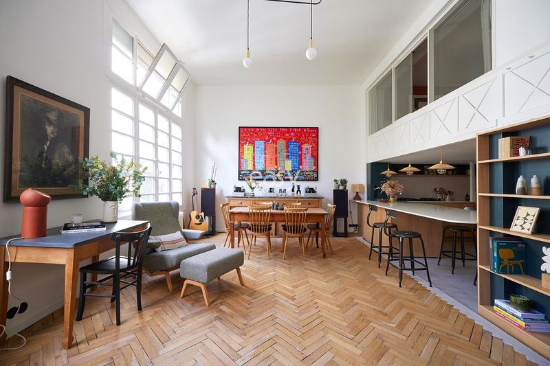 Spacious and stylish loft perfectly suited for professional photo shoots located in Paris, France