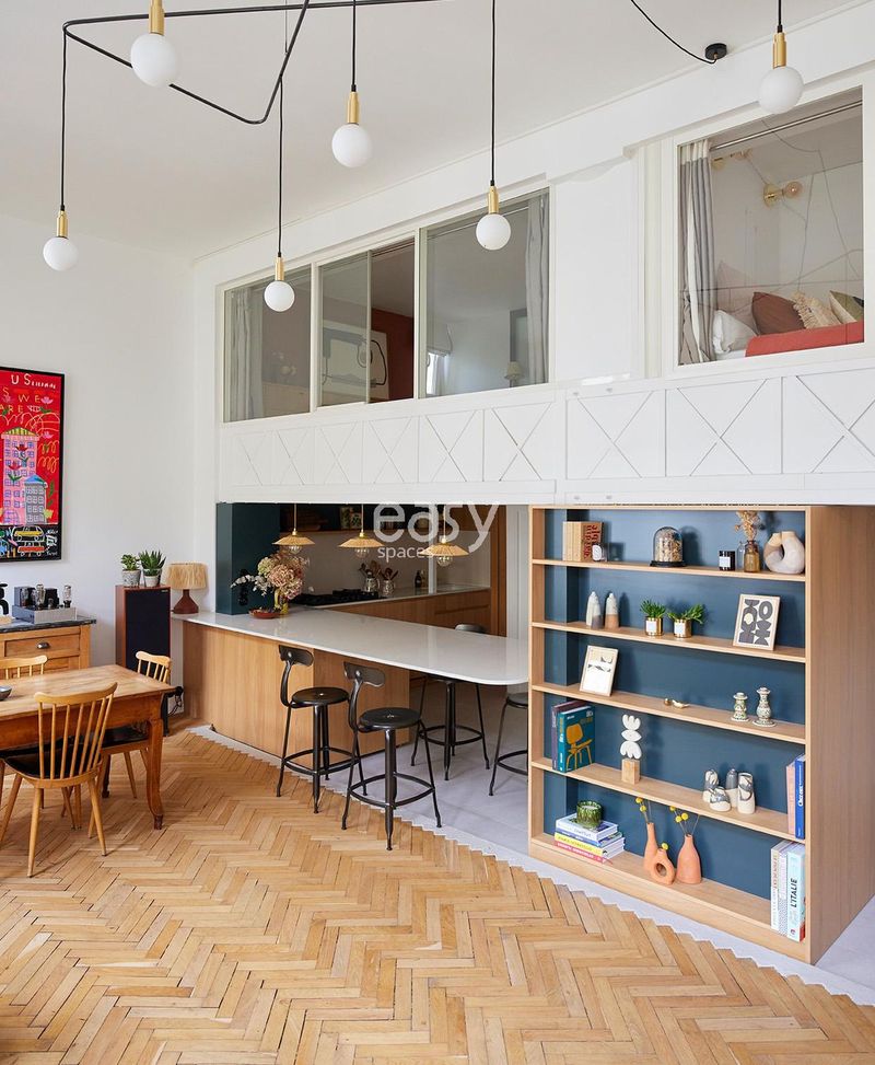 photographic shooting decor location in Paris, France with elegant ambiance and professional setup