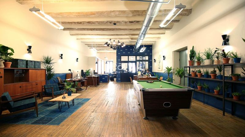 Showroom space available for rent in the vibrant city of Marseille
