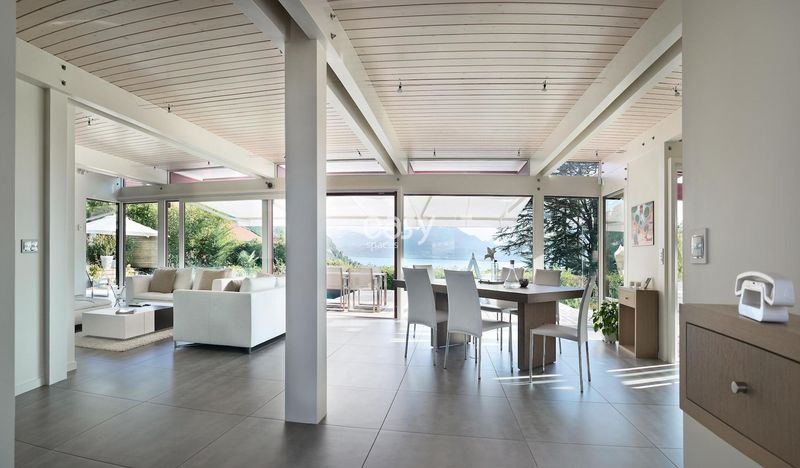 photo shoot location in the beautiful and picturesque city of Annecy