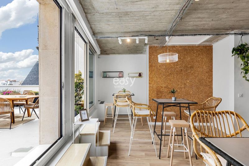 showroom available for rent for shooting in Paris, FRANCE, providing an ideal location for professional video or photo productions