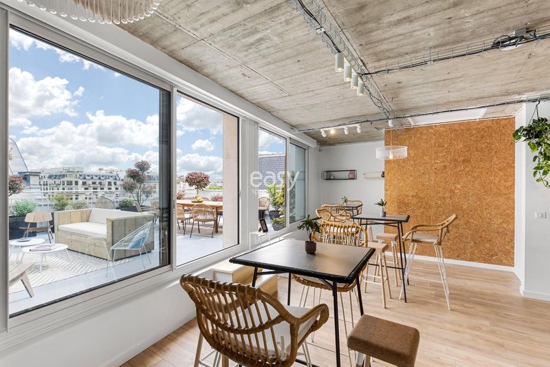 Location agency specializing in providing unique venues for professional photo shoots in Paris, France