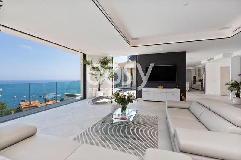 Filming location with a beautiful panoramic sea view from the set