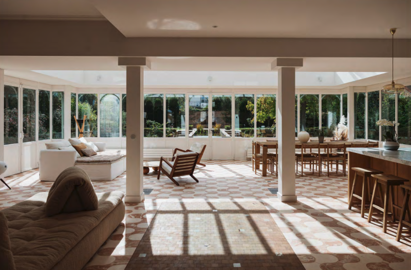 rent a house in Paris for a photoshoot