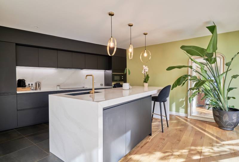 house available for rent suitable for professional photo shoots located near Bordeaux FRANCE