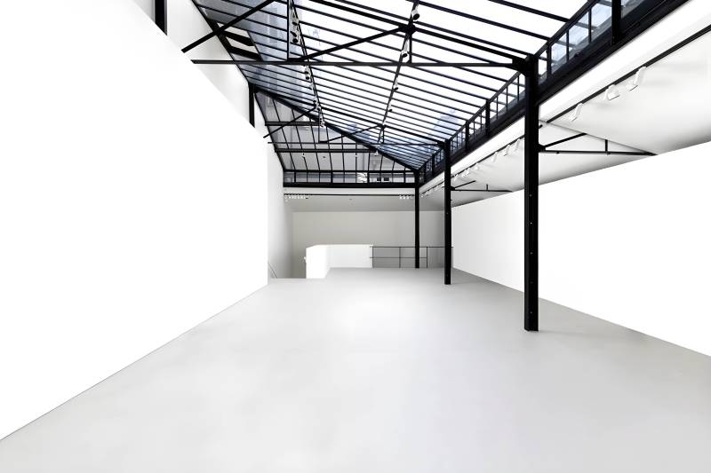 Renting a Gallery Space in Paris, France, for Hosting a Memorable Event