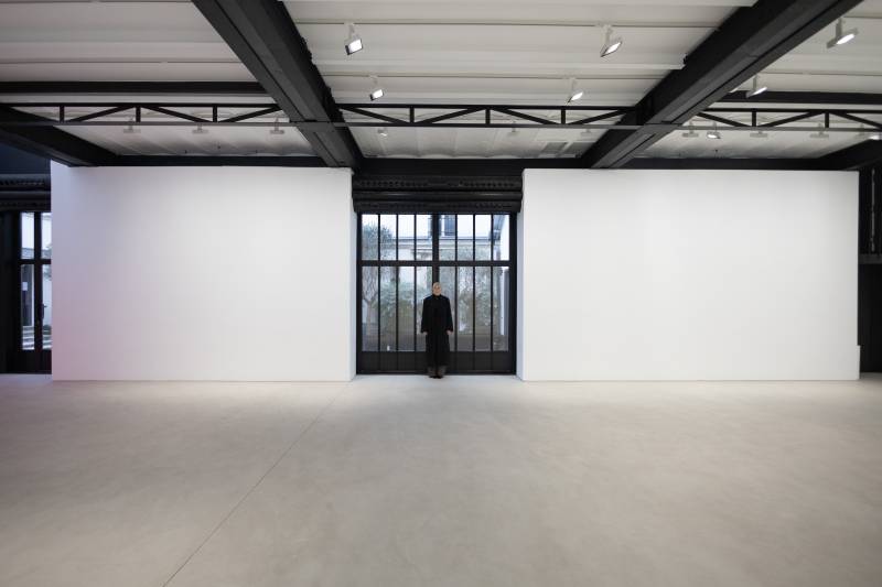 atypical loft rental in Paris, France, perfect for hosting special events and memorable occasions