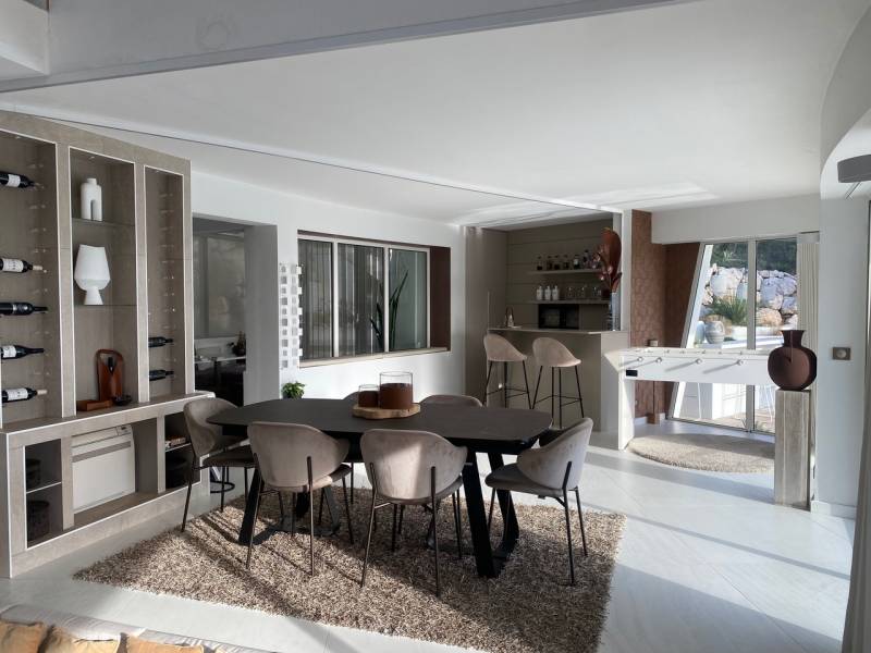 renting a house for a professional photo shoot in the beautiful southern region of France