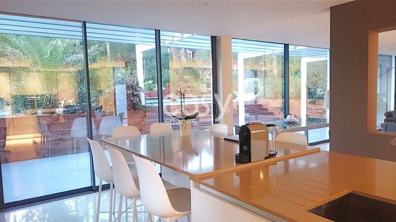 filming locations in the beautiful and diverse region of Aquitaine