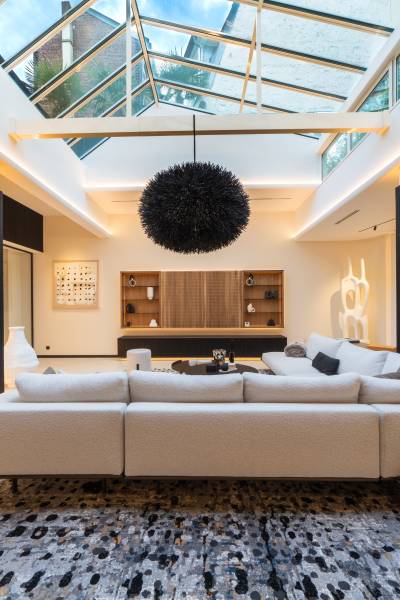 rent a luxury loft for filming in Paris