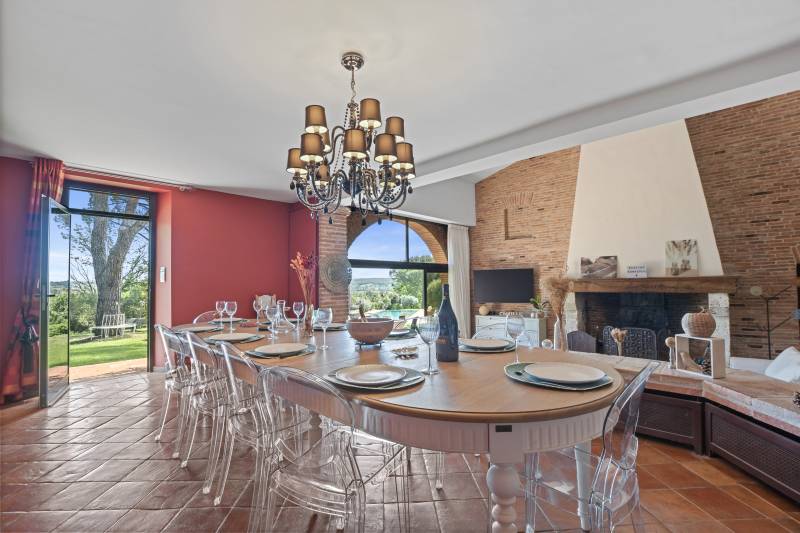 Beautiful and spacious house available to rent for cocktail parties in Toulouse, France