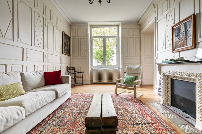 location of a professional photo shoot in the Gironde department of France