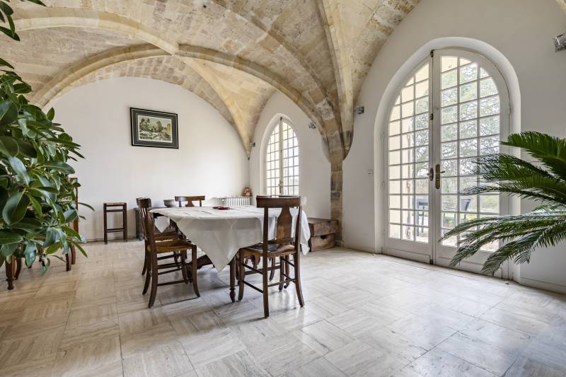 filming location in Gironde, France, known for its picturesque landscapes and historical significance