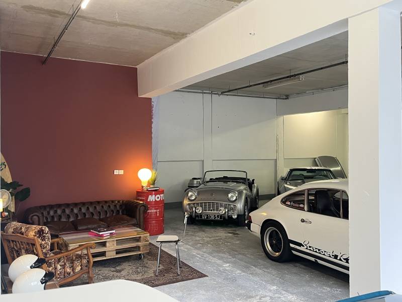 Place for vehicle launch event location in Nice, France with all necessary details