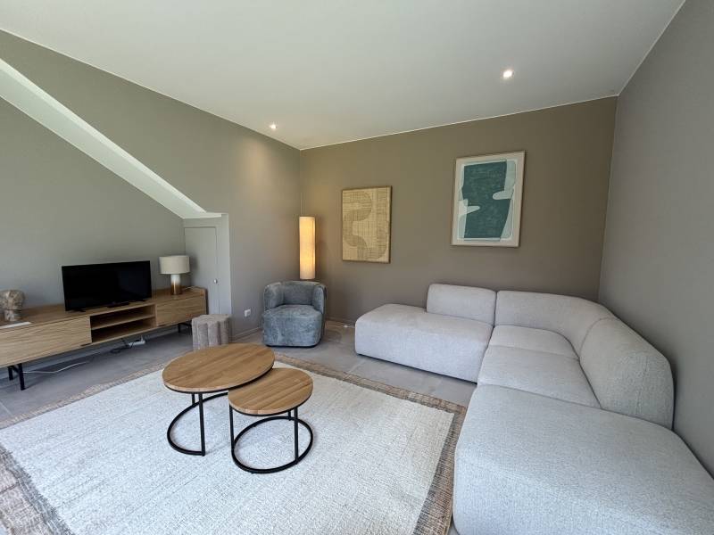 Rent a wooden house for photo shoots, filming and events in Le Touquet
