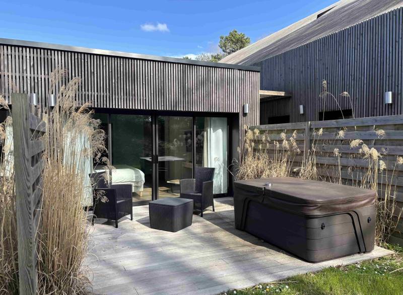 Wooden house rental for photoshoots in Le Touquet