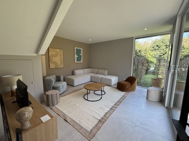 Rent a wooden house for photo shoots, filming and events in Le Touquet