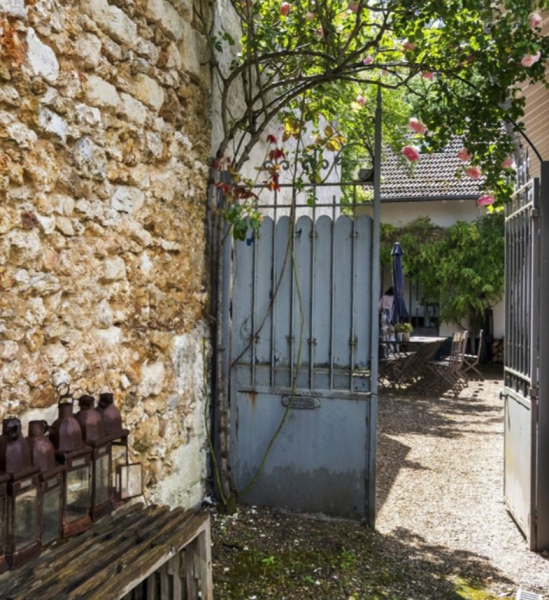 Renting your house for a photoshoot in Paris