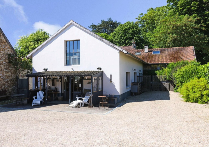 villa rental for events in the Ile-de-France region