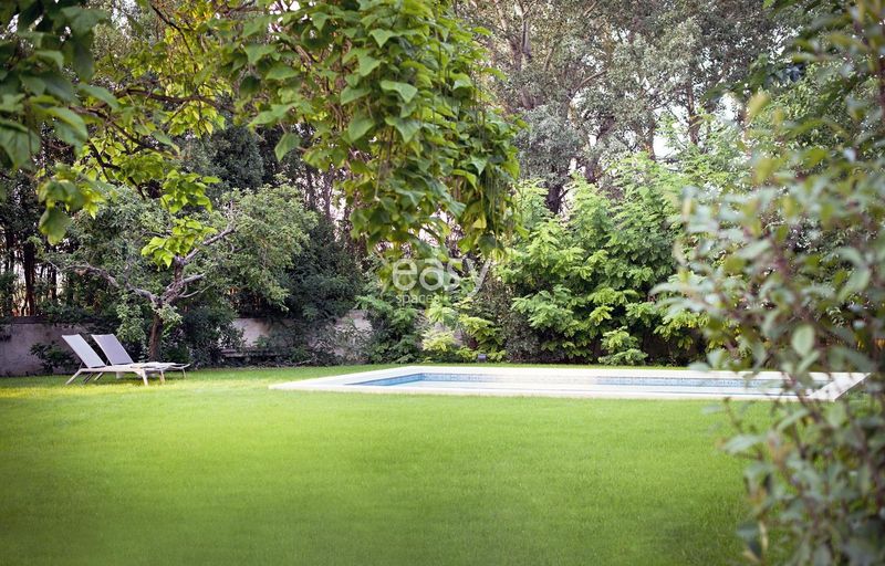 location where filming takes place in the picturesque region of Provence